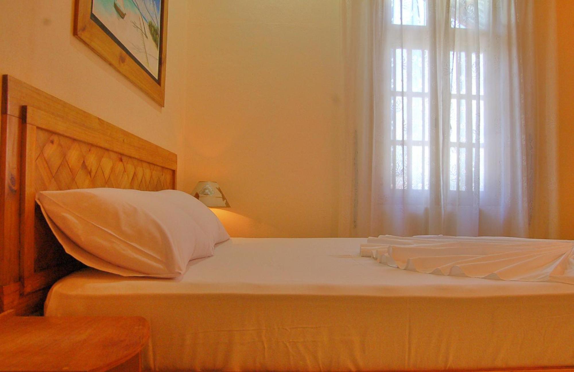 Vaali Maldives Island Escapes & Dive Hotel Felidhoo Exterior foto